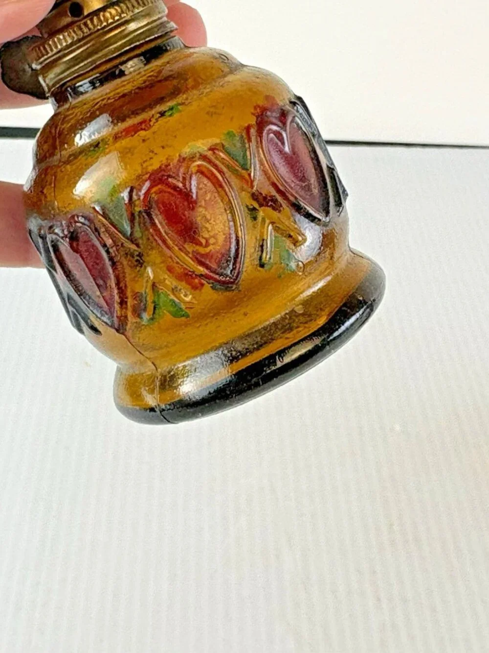 2 Vtg Multi Color Heart Stained Glass Style Oil Lamps Hong Kong 5.25